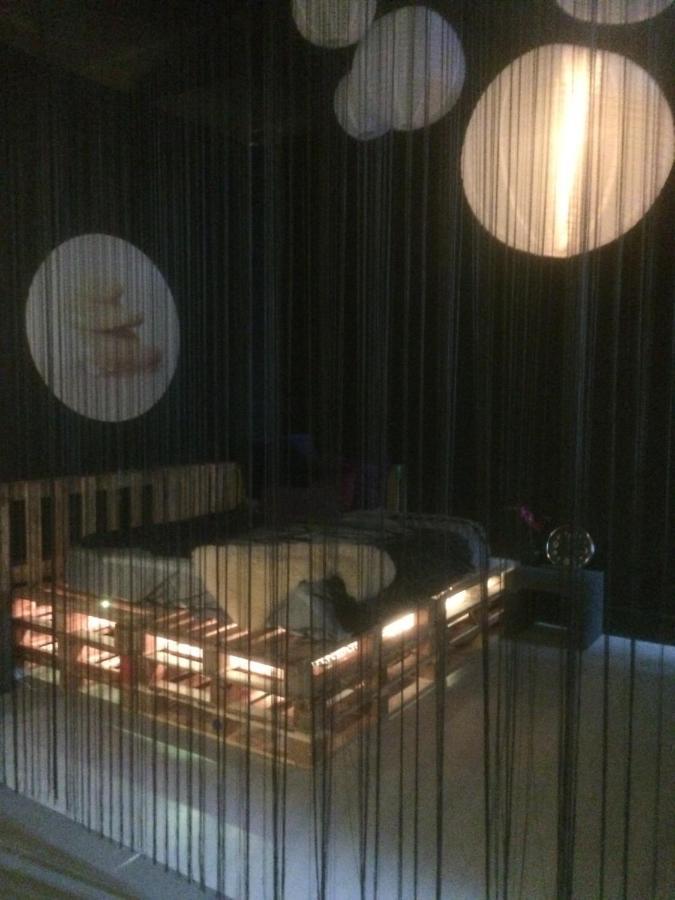 Yurtlife Bed & Breakfast Zaandam Eksteriør bilde
